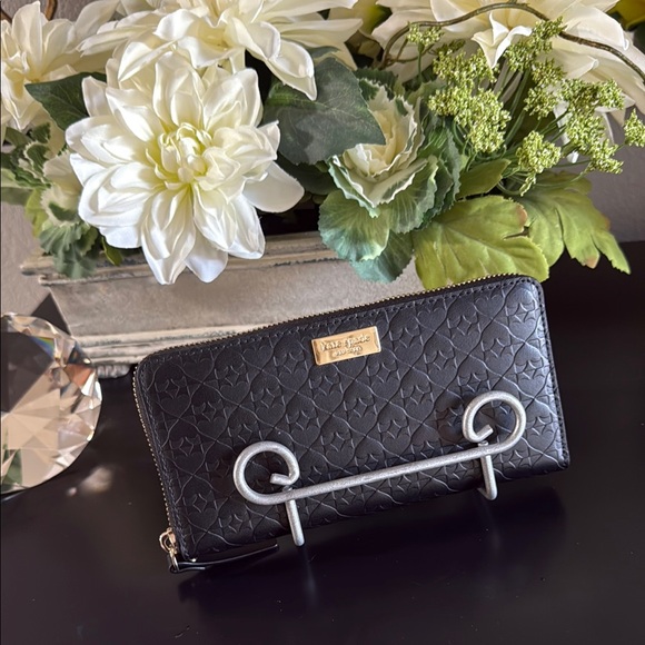 Kate Spade Penn Place Black Leather Embossed Wallet